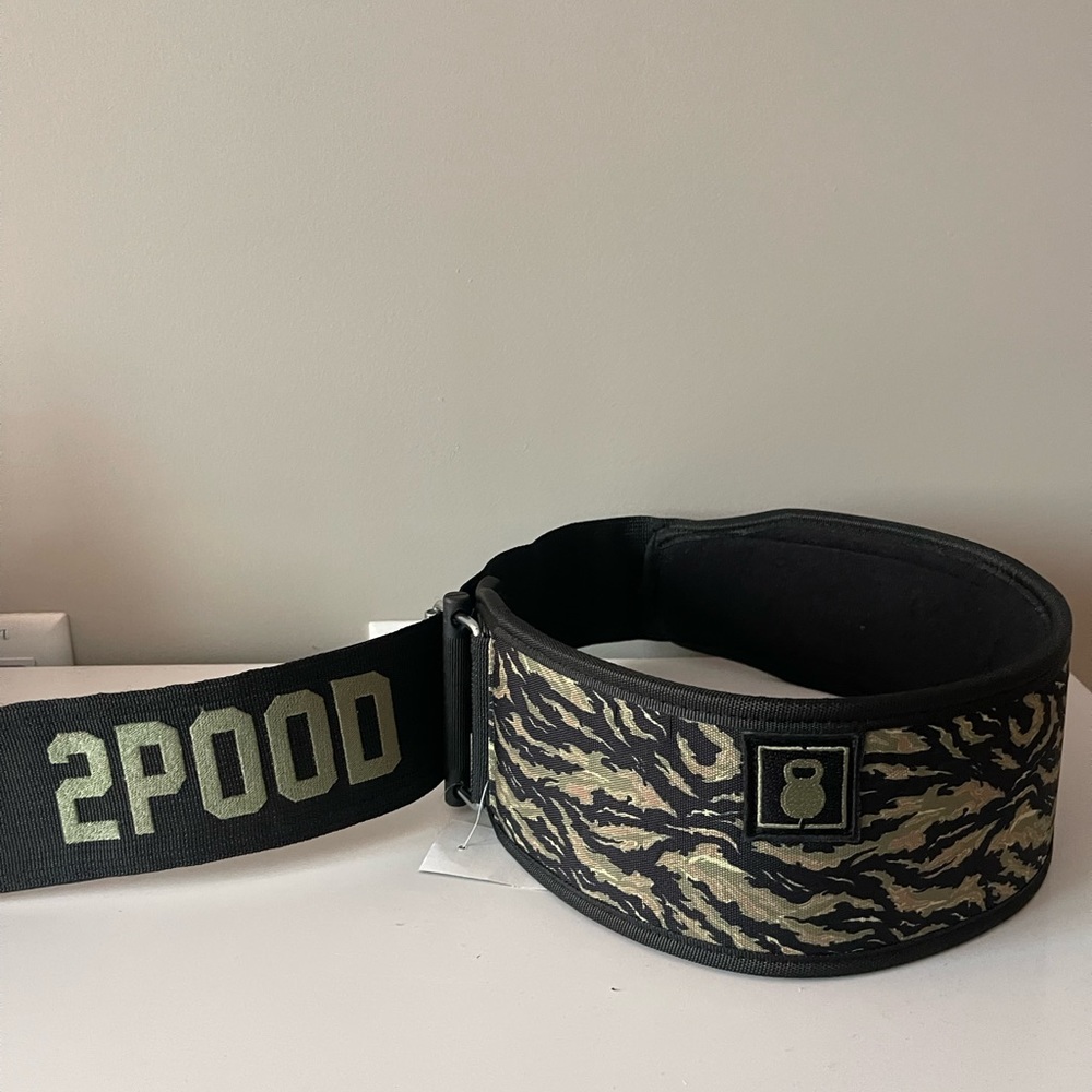 Like New 2POOD Camo Flame Weightlifting Belt | Size XXS
